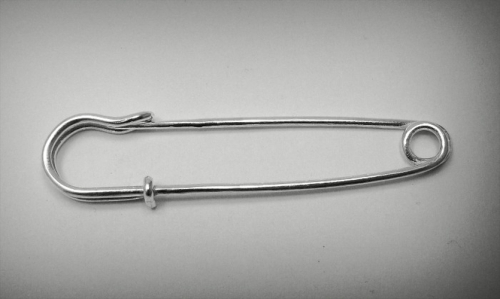 Silver brooch - A000021