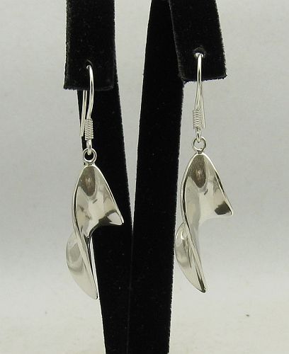 Silver earrings - E000333