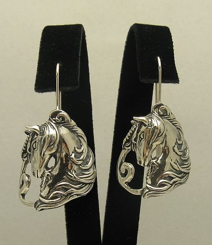 Silver earrings - E000401