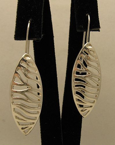 Silver earrings - E000417