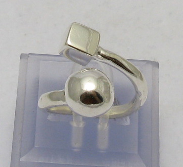 Silver ring - R000096