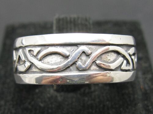 Silver ring - R000323