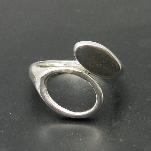 Сребърен пръстен - R000409