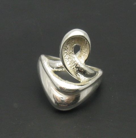 Silver ring - R000640