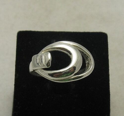 Silver ring - R000904