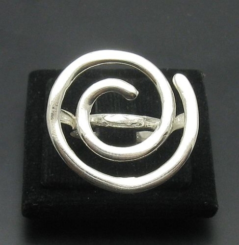 Silver ring - R000920