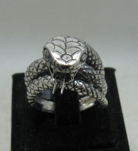 Silver ring - R001165