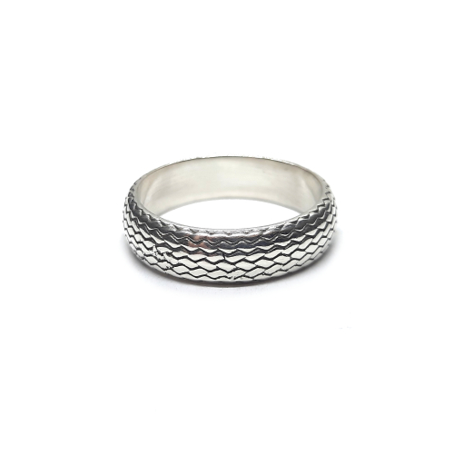 Silver ring - R002329