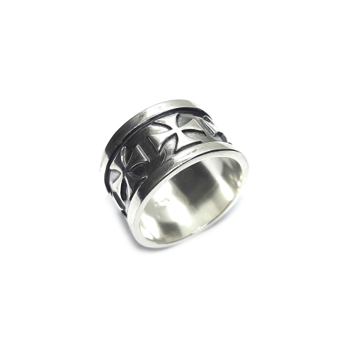 Silver ring - R002351